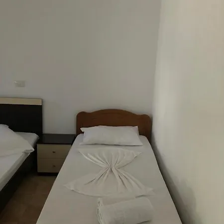 Affittacamere Rest Hour 2 Center Ksamil