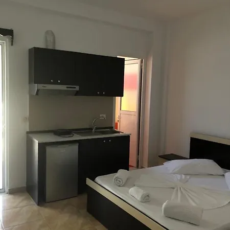 Affittacamere Rest Hour 2 Center Ksamil